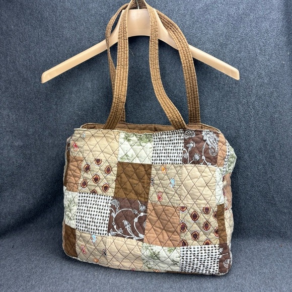 Sharif Handbags - Vintage Patchwork Quilted Americana By Sharif Shoulder Purse Tan & Brown